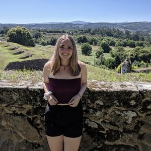 Meet your Posher, Jenn